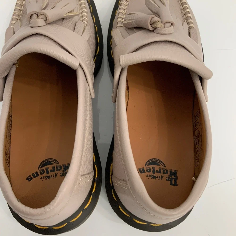 Dr. Martens Sz 6 Adrian Beige Gray Leather Kiltie Tassel Loafers Neutral Office